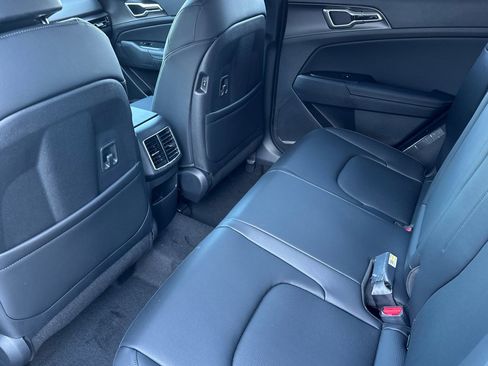 New 2026 Kia Sportage EX image 12