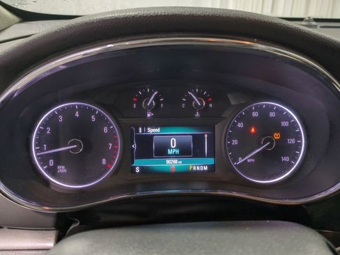 Used 2018 Buick Encore Preferred image 37