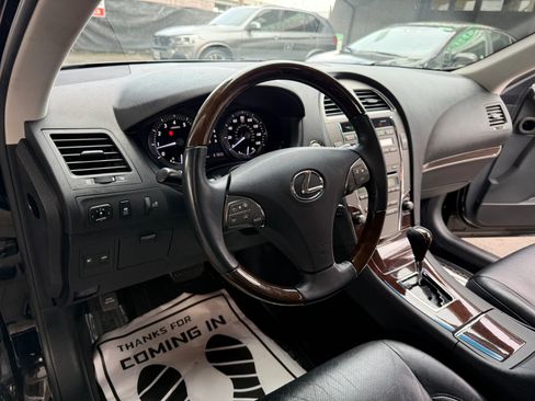 Used 2011 Lexus ES 350 image 9