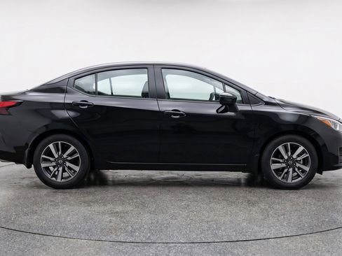 Used 2025 Nissan Versa SV image 11
