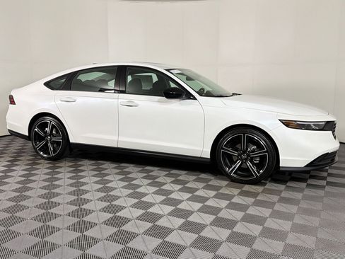 New 2026 Honda Accord SE image 6