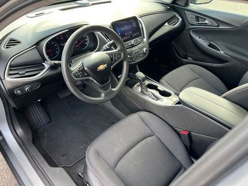 Used 2023 Chevrolet Malibu LT image 15