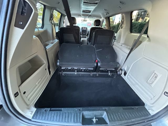 Used 2013 Dodge Grand Caravan Crew w/ Safety Sphere Group FWD image 29