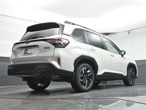 New 2025 Subaru Forester Premium image 38