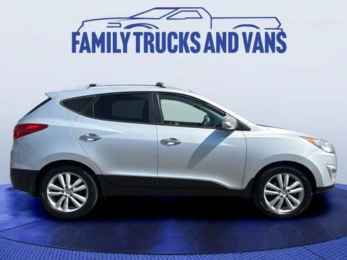 Used 2012 Hyundai Tucson Limited AWD/4WD image 6