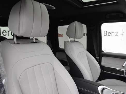 New 2026 Mercedes-Benz G 550 image 17