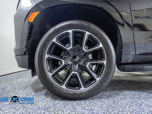 Used 2024 Chevrolet Suburban RST w/ Luxury Package AWD/4WD image 49