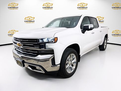 Used 2022 Chevrolet Silverado 1500 LTZ RWD image 3