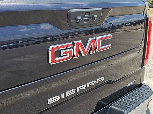 Used 2025 GMC Sierra 1500 SLT RWD image 9