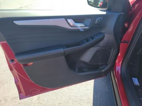 New 2026 Ford Escape SE w/ PHEV Premium Package image 21