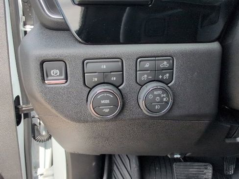 New 2026 Chevrolet Silverado 2500 LT w/ Texas Edition AWD/4WD image 17