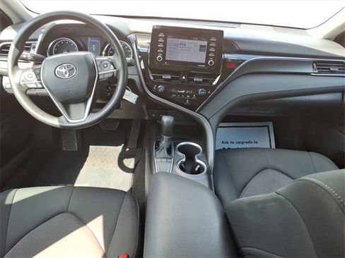 Used 2023 Toyota Camry LE image 10