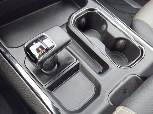 Used 2023 Chevrolet Silverado 1500 ZR2 w/ Technology Package image 23