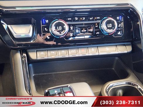 Used 2025 GMC Sierra 1500 AT4 w/ AT4 Premium Package AWD/4WD image 27