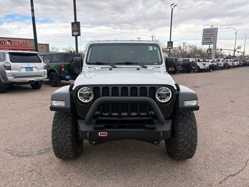 Used 2020 Jeep Wrangler Unlimited Willys image 6