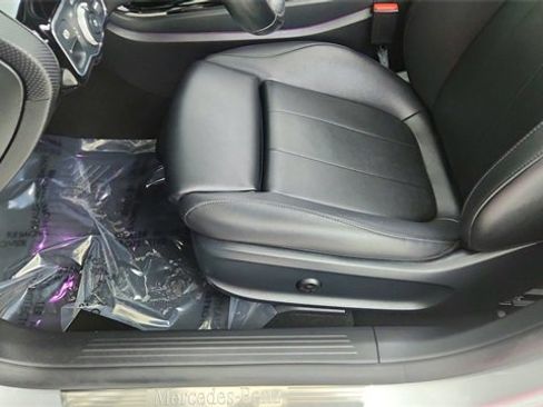 Used 2021 Mercedes-Benz CLA 250 image 35