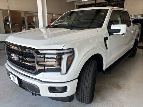 New 2026 Ford F150 Lariat w/ Equipment Group 502A High AWD/4WD image 7