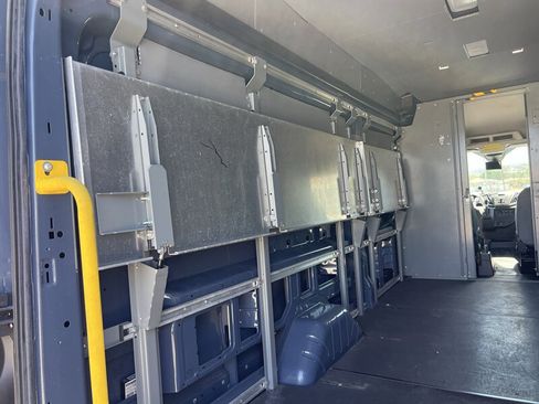 Used 2019 Ford Transit 250 148 High Roof Extended RWD image 12