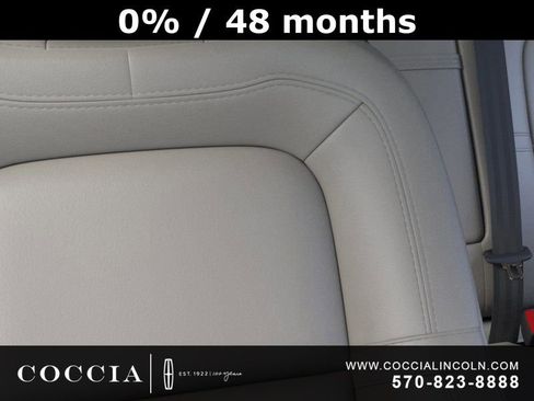 New 2026 Lincoln Corsair Premiere image 16