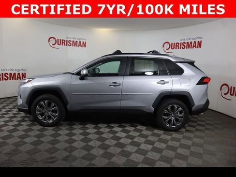 Used 2022 Toyota RAV4 XLE Premium image 6
