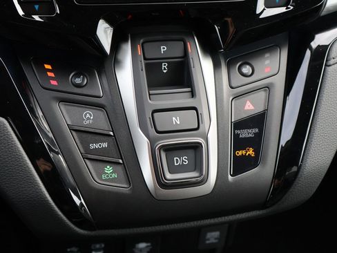 New 2026 Honda Odyssey Touring image 18