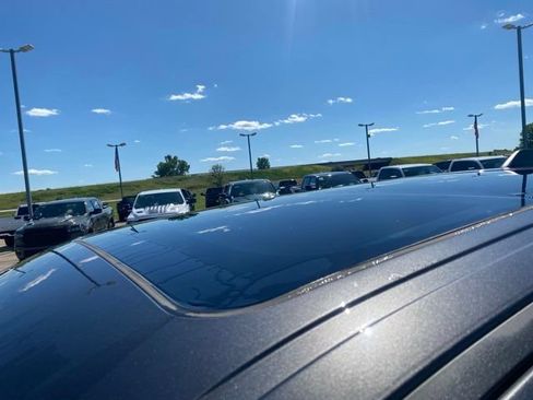 Used 2022 RAM 1500 Laramie w/ Night Edition AWD/4WD image 14
