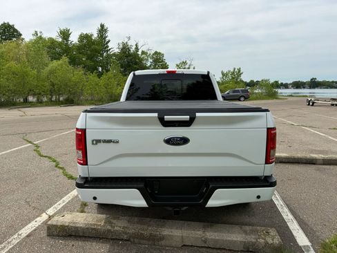Used 2017 Ford F150 XLT w/ Equipment Group 302A Luxury AWD/4WD image 6