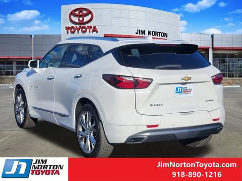 Used 2019 Chevrolet Blazer Premier w/ Sun and Wheels Package image 8