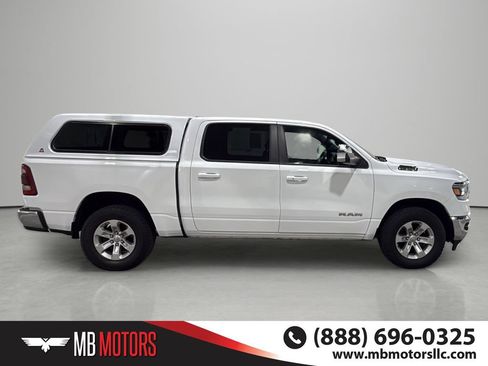 Used 2023 RAM 1500 Laramie AWD/4WD image 5