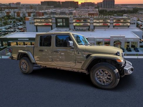 New 2025 Jeep Gladiator Sport image 1