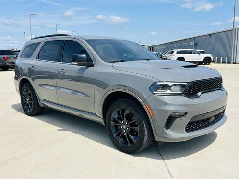 Used 2023 Dodge Durango GT AWD/4WD image 2