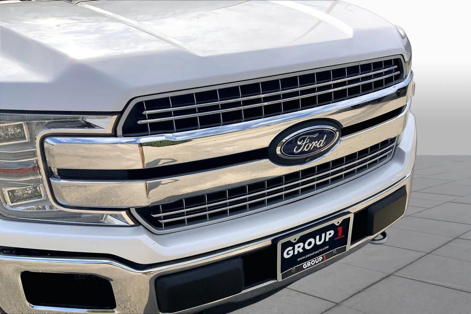 Used 2019 Ford F150 Lariat w/ Equipment Group 502A Luxury AWD/4WD image 30