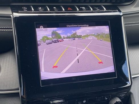 New 2025 Jeep Grand Cherokee L Laredo w/ Luxury Tech Group I image 3