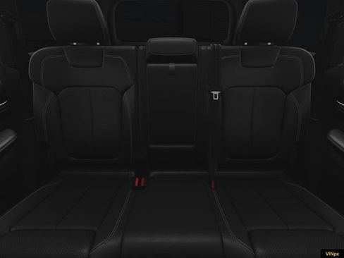 New 2025 Jeep Grand Cherokee Overland w/ Luxury Tech Group IV AWD/4WD image 17