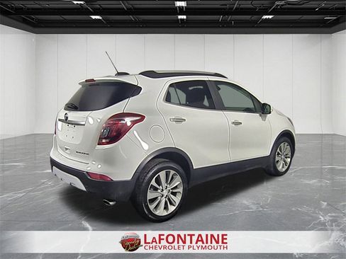 Certified 2019 Buick Encore Preferred image 8