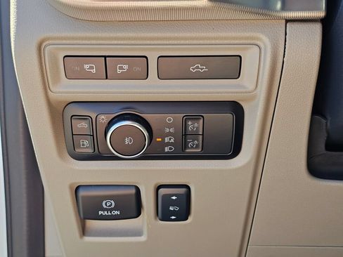 Used 2024 Ford F150 Platinum w/ Equipment Group 703A Plus AWD/4WD image 37