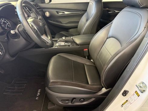 Used 2023 INFINITI QX50 Sport FWD image 15