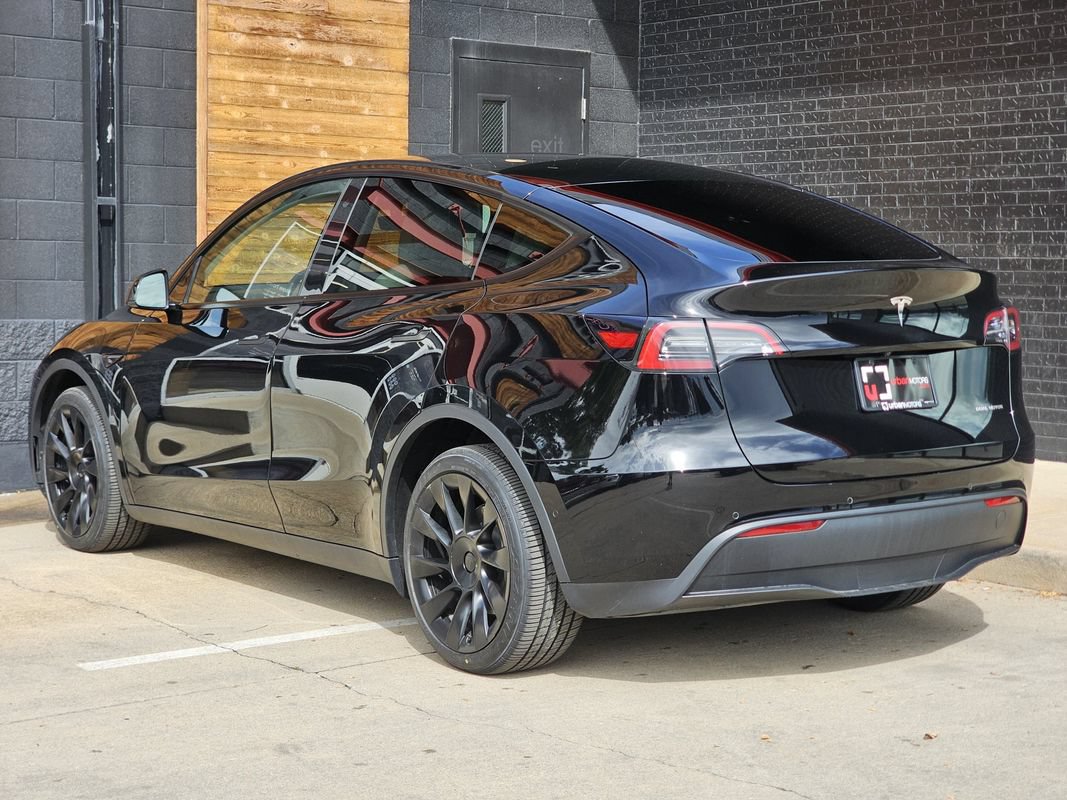 Used 2021 Tesla Model Y Long Range AWD/4WD image 13