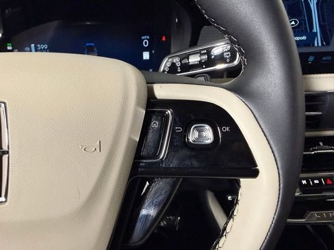 New 2026 Lincoln Corsair Premiere image 56