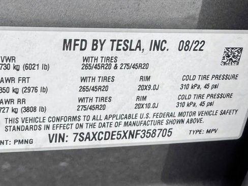 Used 2022 Tesla Model X image 31
