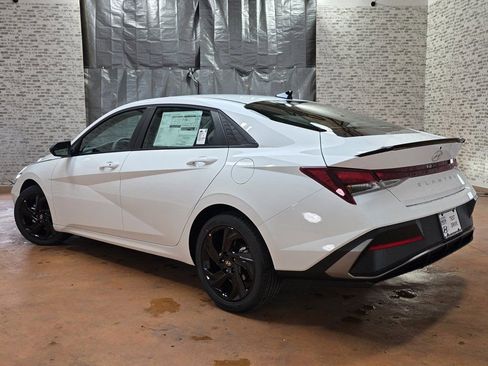 New 2026 Hyundai Elantra SEL Sport image 6