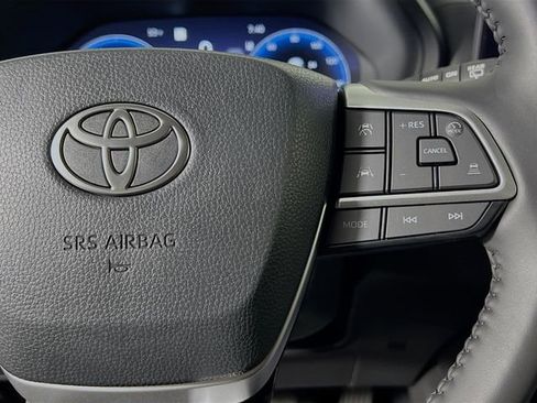 New 2026 Toyota Grand Highlander Limited image 17