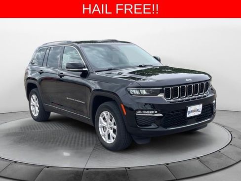 Used 2023 Jeep Grand Cherokee Limited AWD/4WD image 1