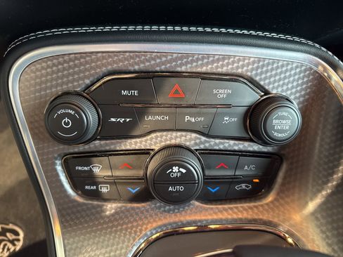 Used 2021 Dodge Challenger SRT Hellcat w/ Plus Package image 23