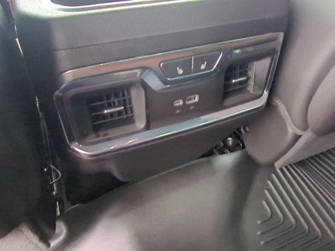 Used 2024 GMC Sierra 1500 Denali Ultimate AWD/4WD image 22