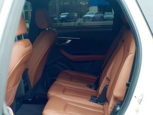Used 2023 Audi Q7 3.0T Prestige w/ Prestige Package image 48