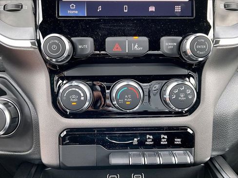 New 2026 RAM 1500 Tradesman AWD/4WD image 16