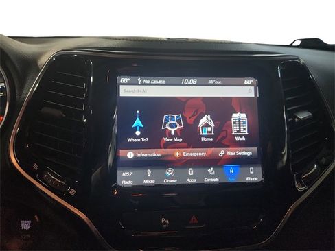 Used 2019 Jeep Cherokee Limited image 15