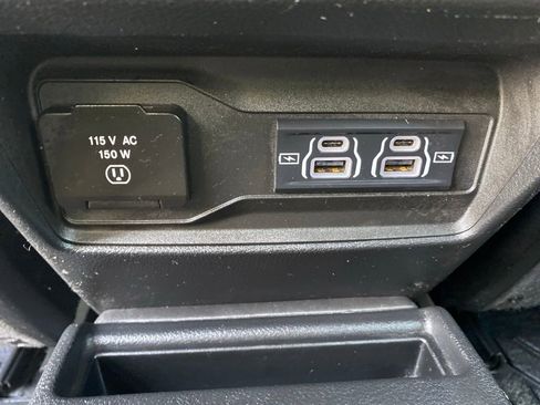 Used 2023 Jeep Grand Cherokee L Laredo AWD/4WD image 23