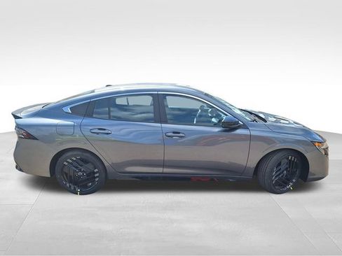 New 2026 Nissan Sentra SR w/ SR All Weather Package FWD image 8